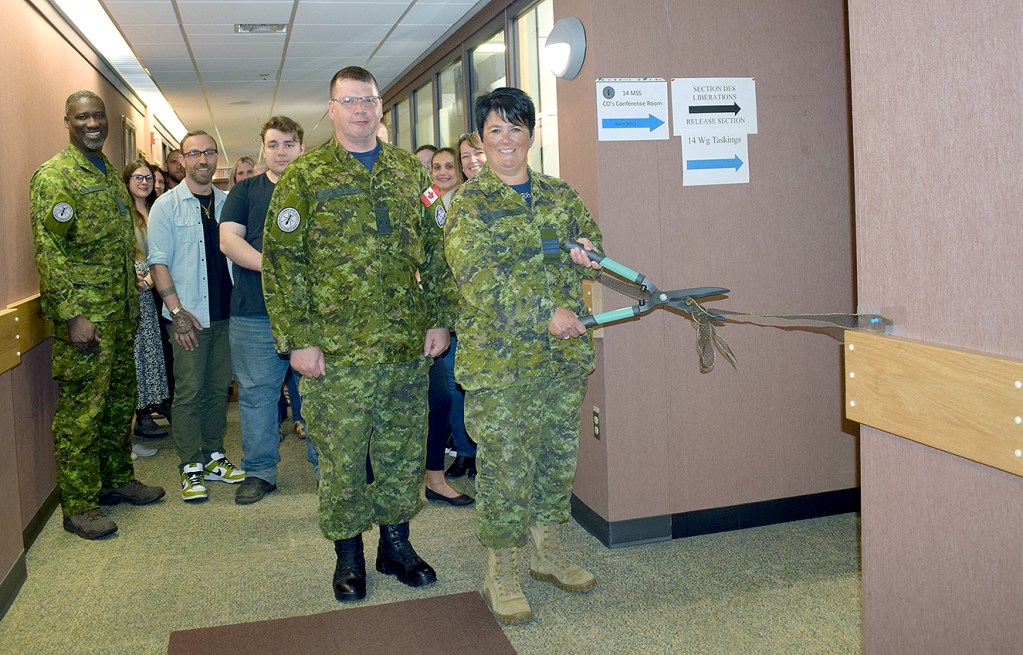 Joint orderly room open for full-wing business - The Aurora News