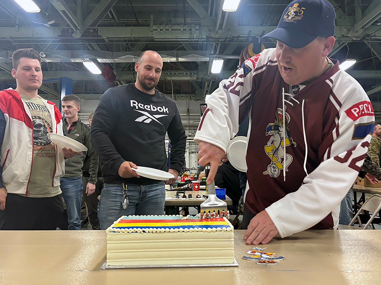 Army crew throws RCEME birthday at 14 Wing
