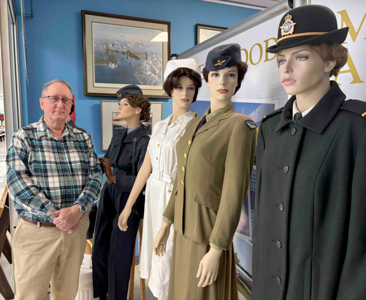 Women’s uniform reflects RCAF role